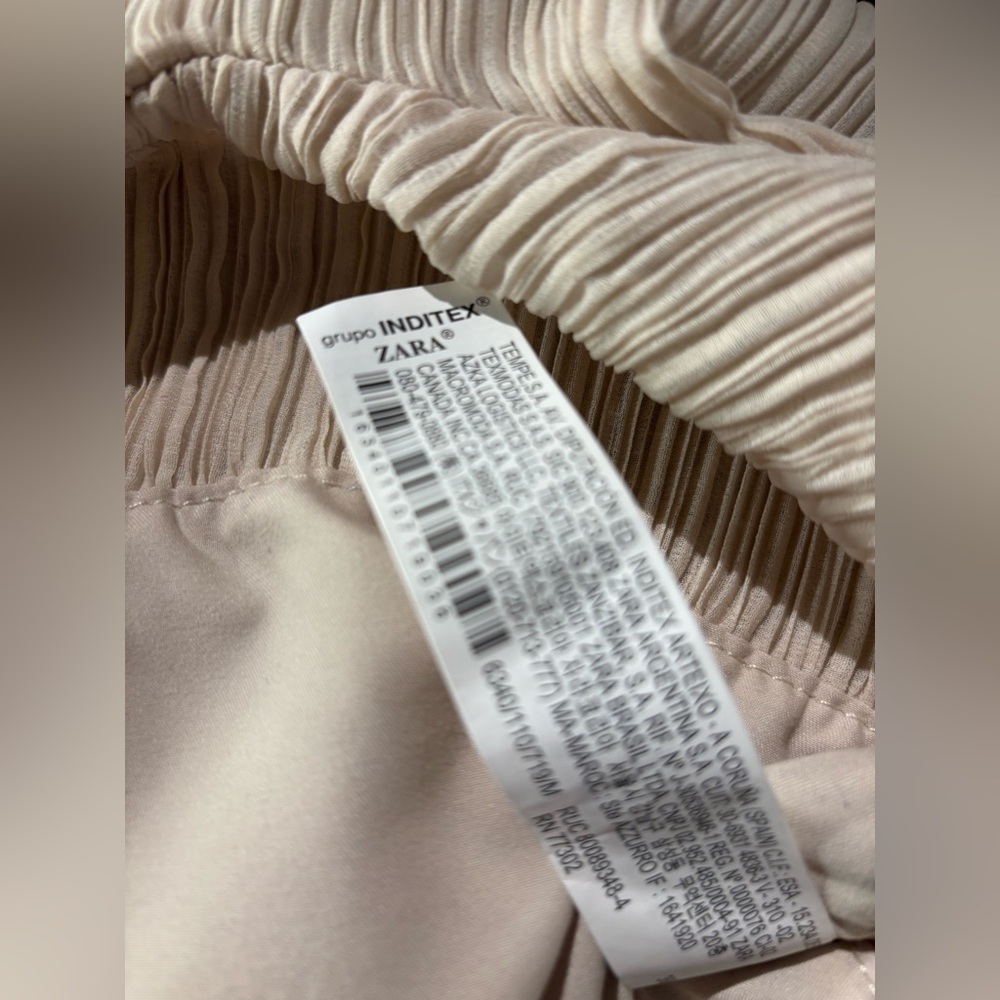 Cream Pleated Zara Bucket Bag - Picture 7 of 7